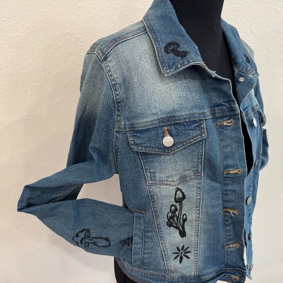 Truly One-of-a-Kind Hand Block Printed Forest Nymph Jean Jacket 🧚🏻‍♂️ - Picture 12 of 15